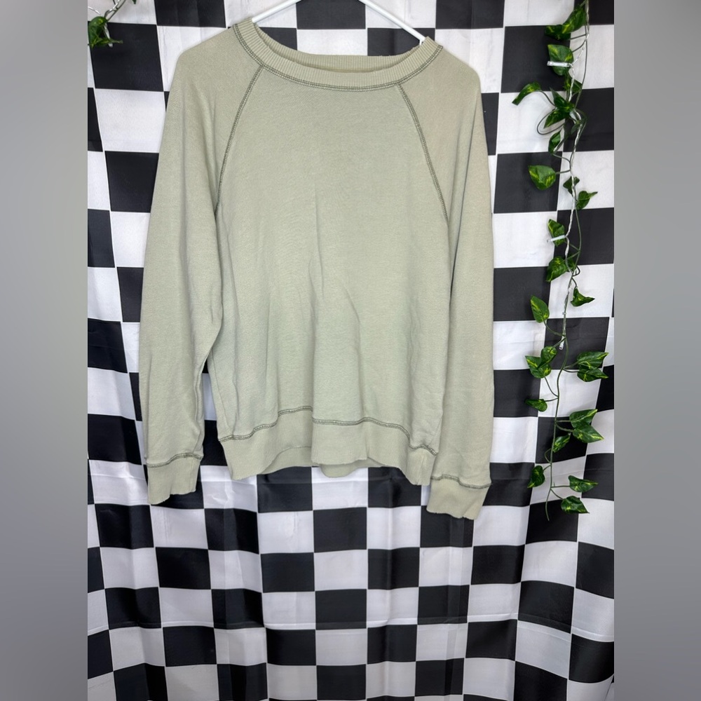 AMERICAN EAGLE MEDIUM CREW‎ NECK